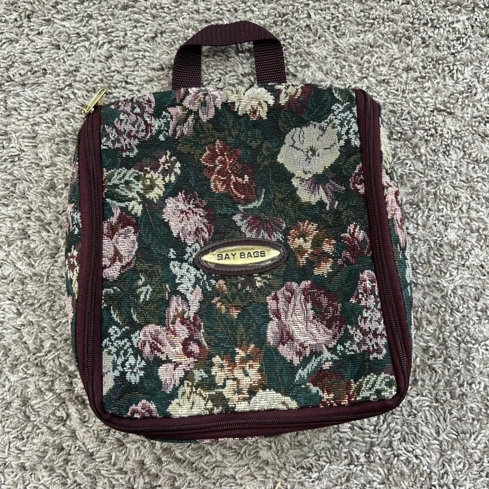 Bay Bags Vintage‎ Floral Tapestry Hanging Toiletry Travel Organizer Burgundy 90s